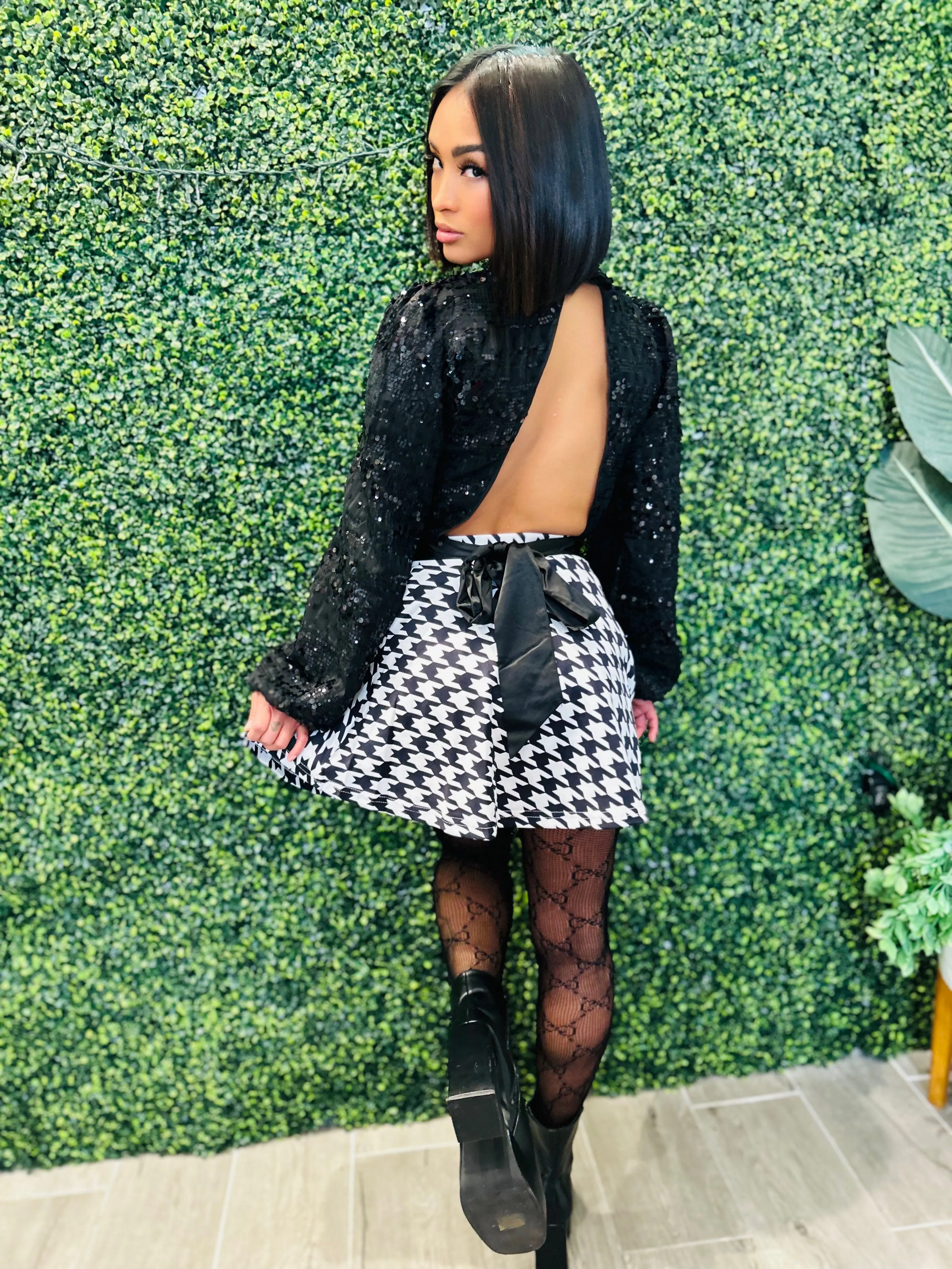 ALL DOLLED UP Sequin Long Sleeve Open Back Cropped Bloused
