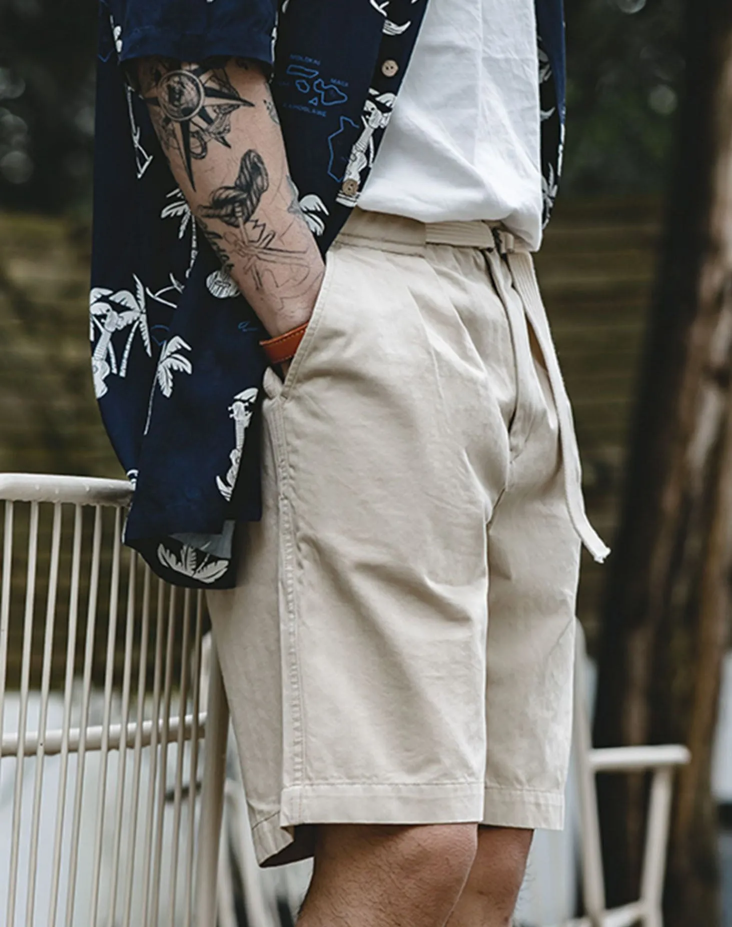 American Retro Buckle Belt Straight Leisure Men's Shorts
