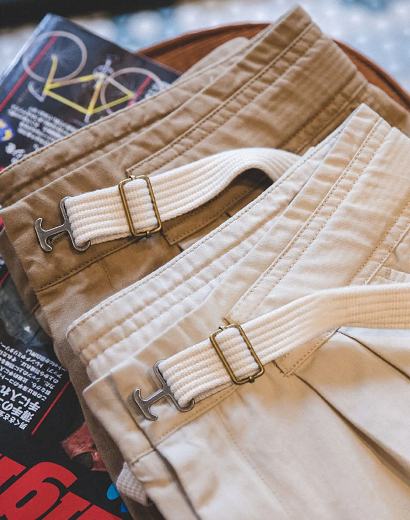 American Retro Buckle Belt Straight Leisure Men's Shorts