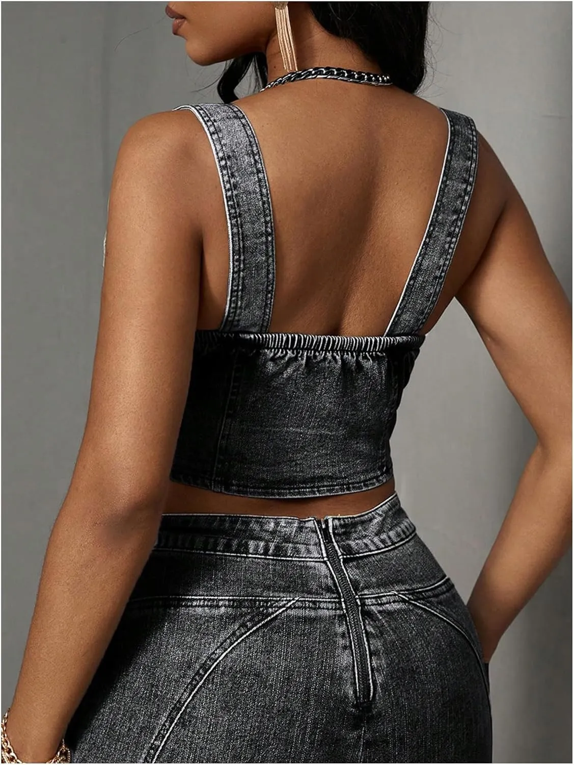 Floerns Women's Y2k Sleeveless Denim Tank Top Button Vintage Asymmetrical Hem Vest Shirts