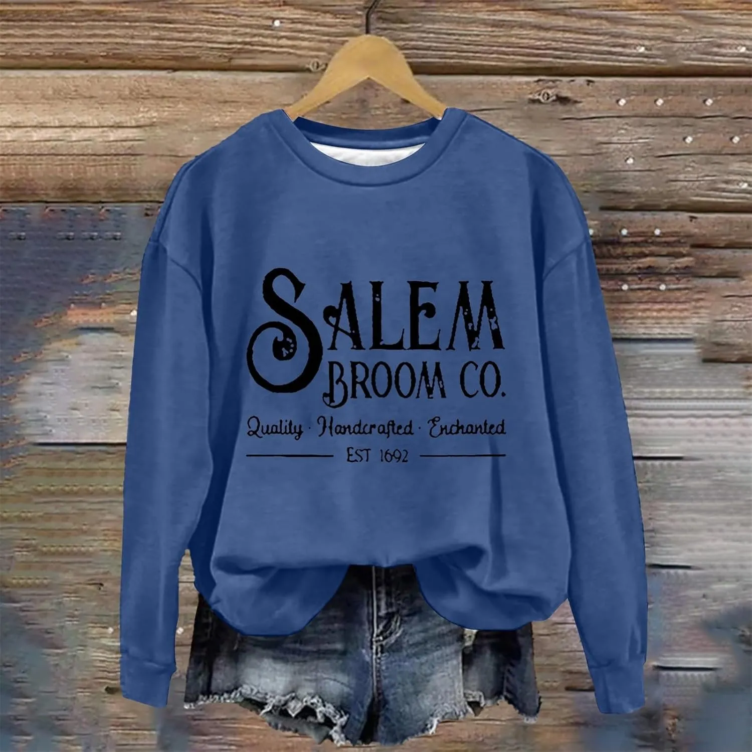 Halloween Sweatshirts for Women 2024 1692 Salem Broom Co Sweatshirt Graphic Crewneck Long Sleeve Hoodies Fall Outfits