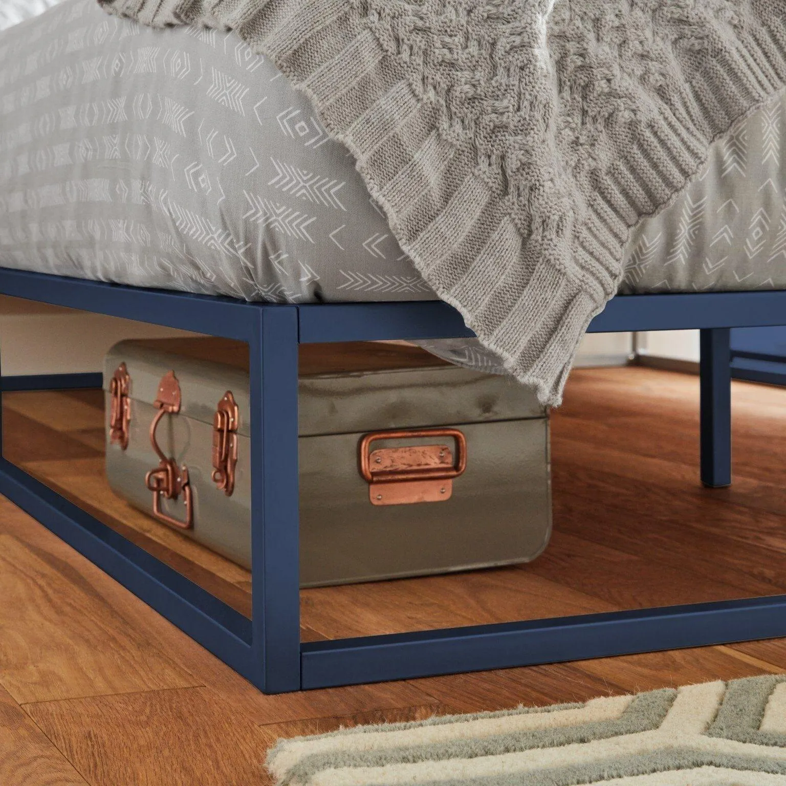 Outlet - Indy King Size Platform Bed - Blue Metal