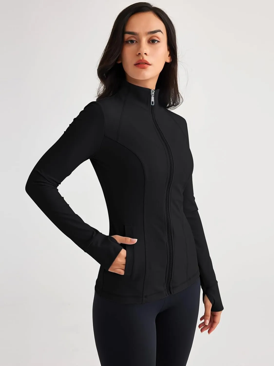 Trendy Queen Womens Lightweight Zip Up Jackets Mock Turtleneck Fall Hoodies Fitted 2024 Athletic Workout Clothes with Pockets