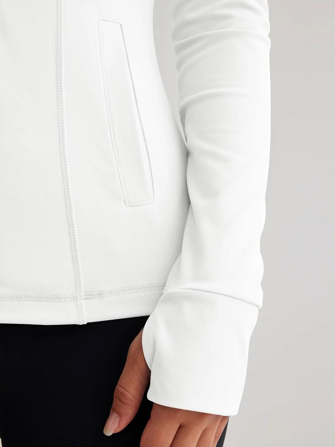 Trendy Queen Womens Lightweight Zip Up Jackets Mock Turtleneck Fall Hoodies Fitted 2024 Athletic Workout Clothes with Pockets