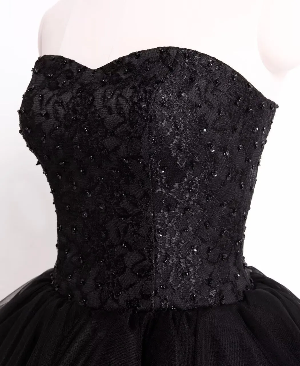 Tulle Strapless Homecoming Dresses Tulle Beading Teens Prom Dress Short Lace Puffy Gown for Women Cocktail