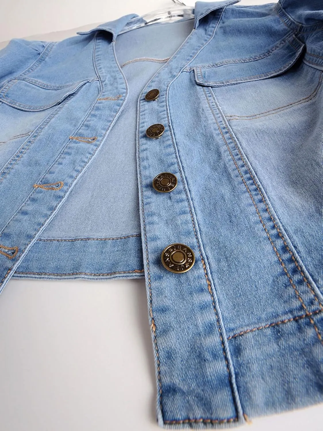 Women's Cropped Denim Jacket Puff Short Sleeve Sweet Button Down Denim Jean Jacket