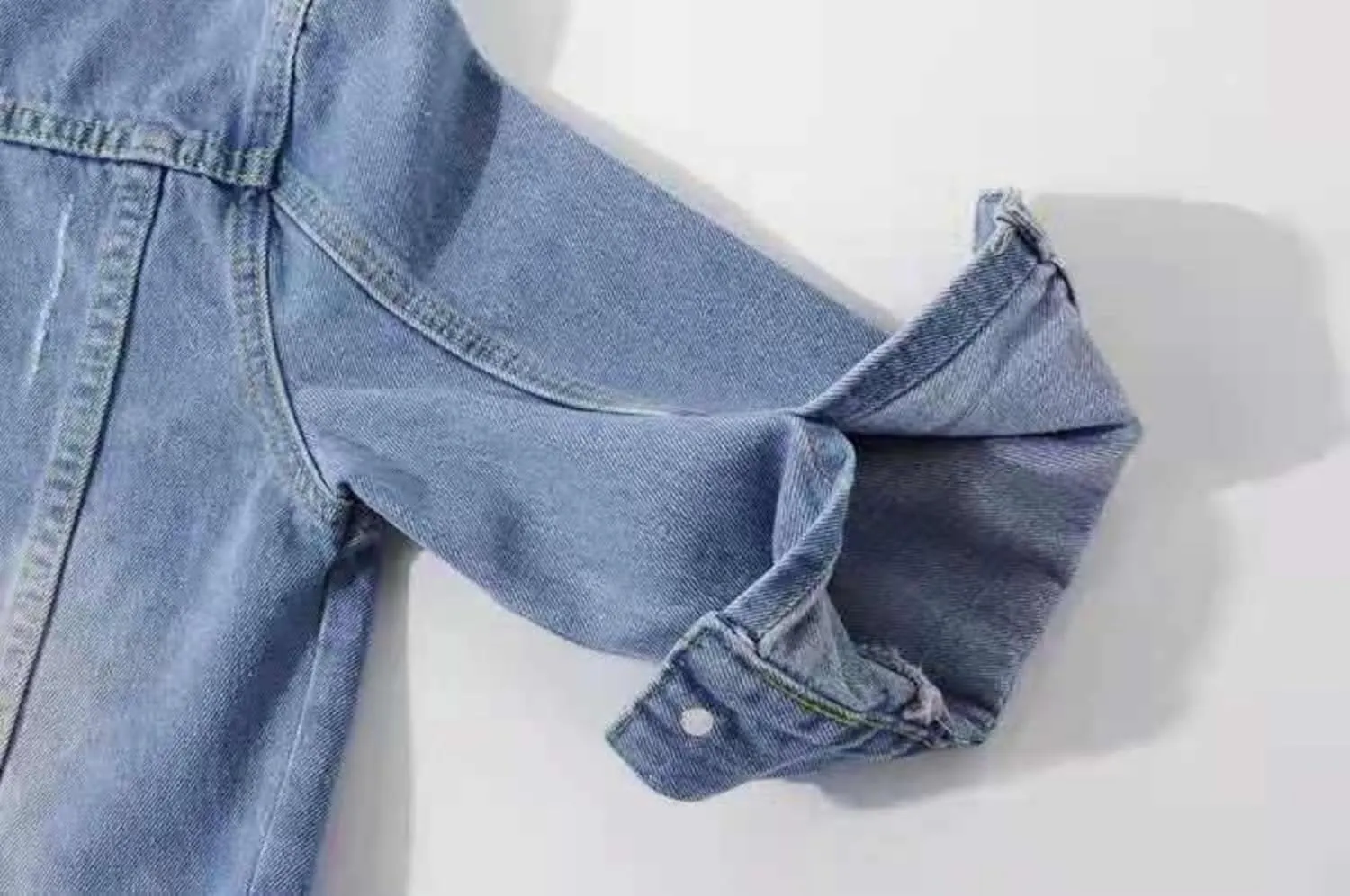 Women's Denim Jacket 2024 Fall Casual 3/4 Sleeve Denim Jacket Plus Size Basic Lapel Button Cropped Jacket