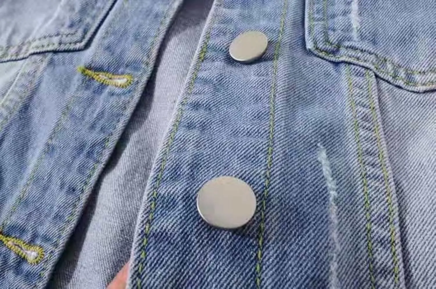 Women's Denim Jacket 2024 Fall Casual 3/4 Sleeve Denim Jacket Plus Size Basic Lapel Button Cropped Jacket