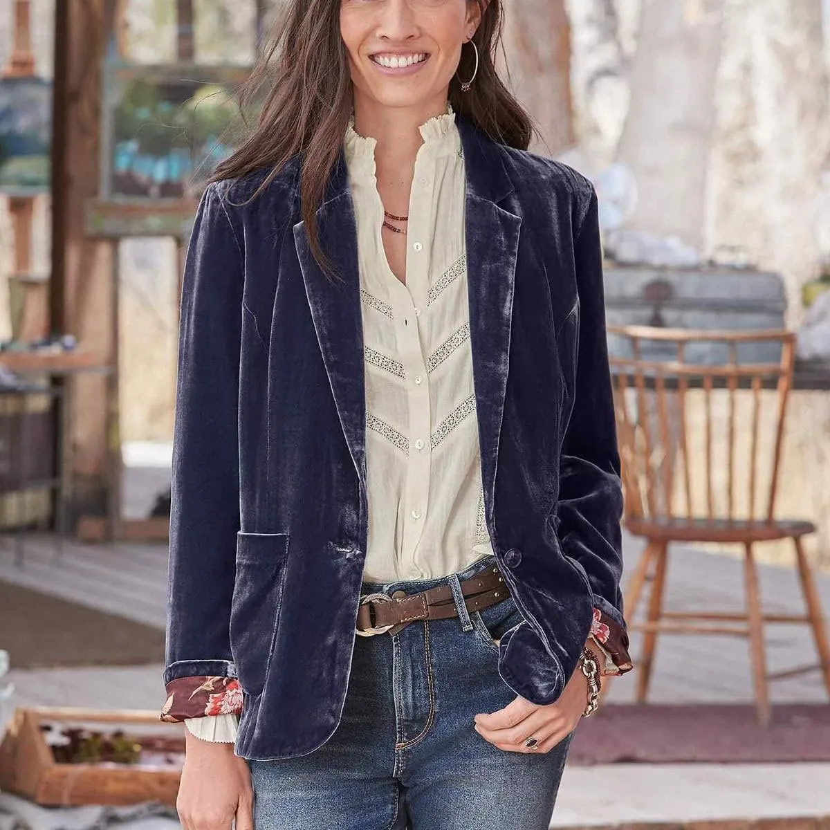 Womens Velvet Blazer Cozy Lightweight Outerwear Retro Button Long Sleeve Jacket Cardigan Coat Top Office Blazer Pockets